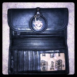 Juicy couture wallet